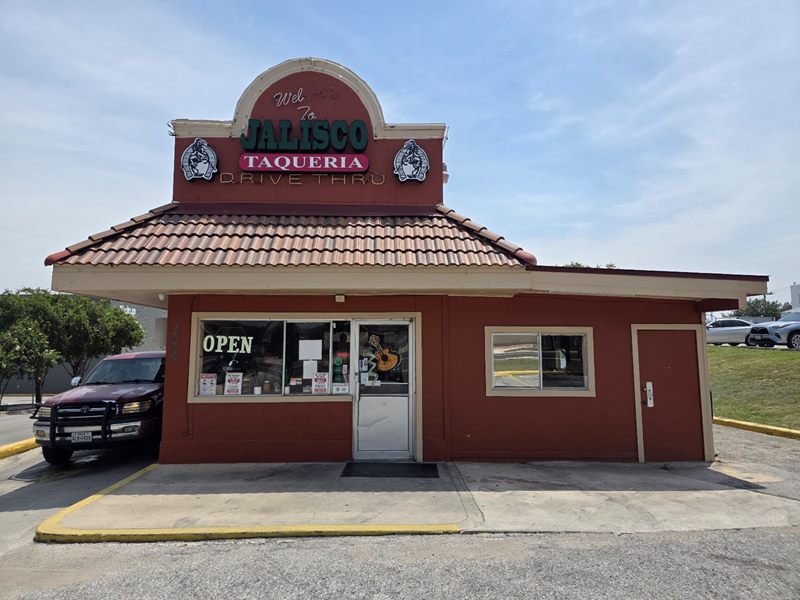 Jalisco's Breakfast Tacos and Mexican Food exterior